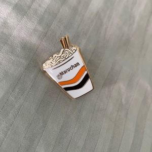 Ramen pin